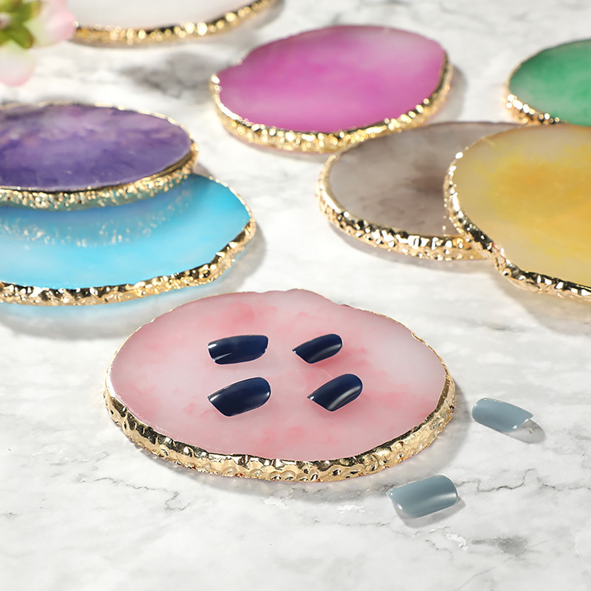 Irregular Multi Colour Resin J - Resin Art Necklace recensie en prijs