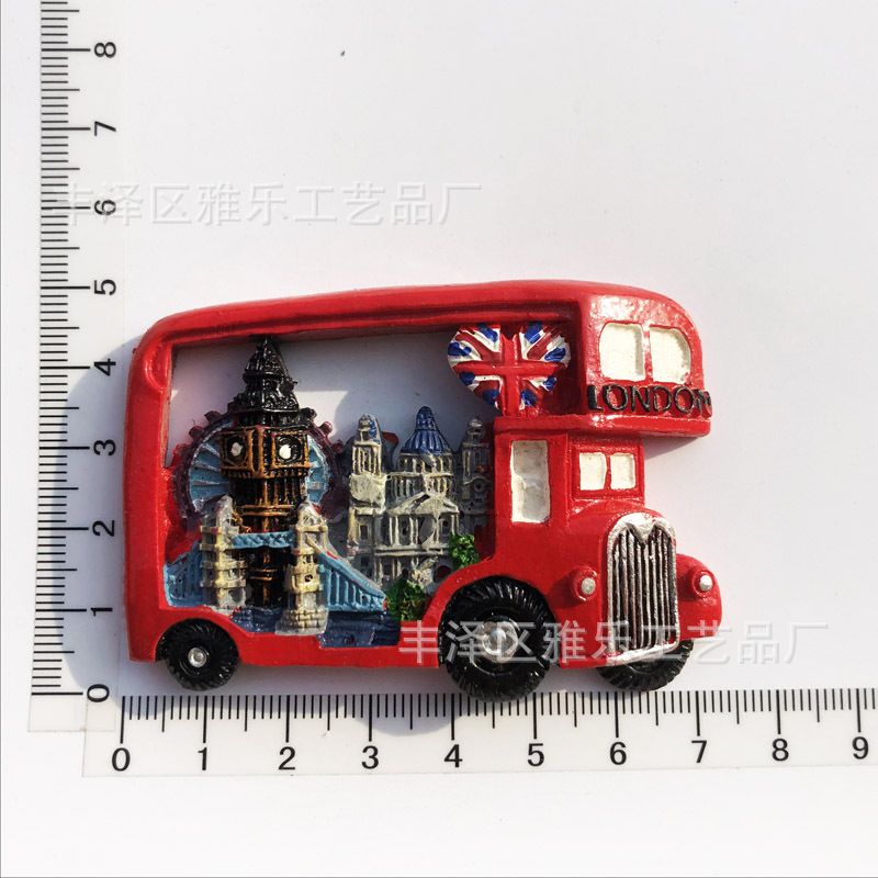 Tourist souvenirs from various - Resin Art Uk recensie en prijs