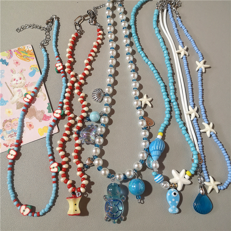 Y2K Charm Ceramic Cartoon Fish - Resin Art Necklace recensie en prijs